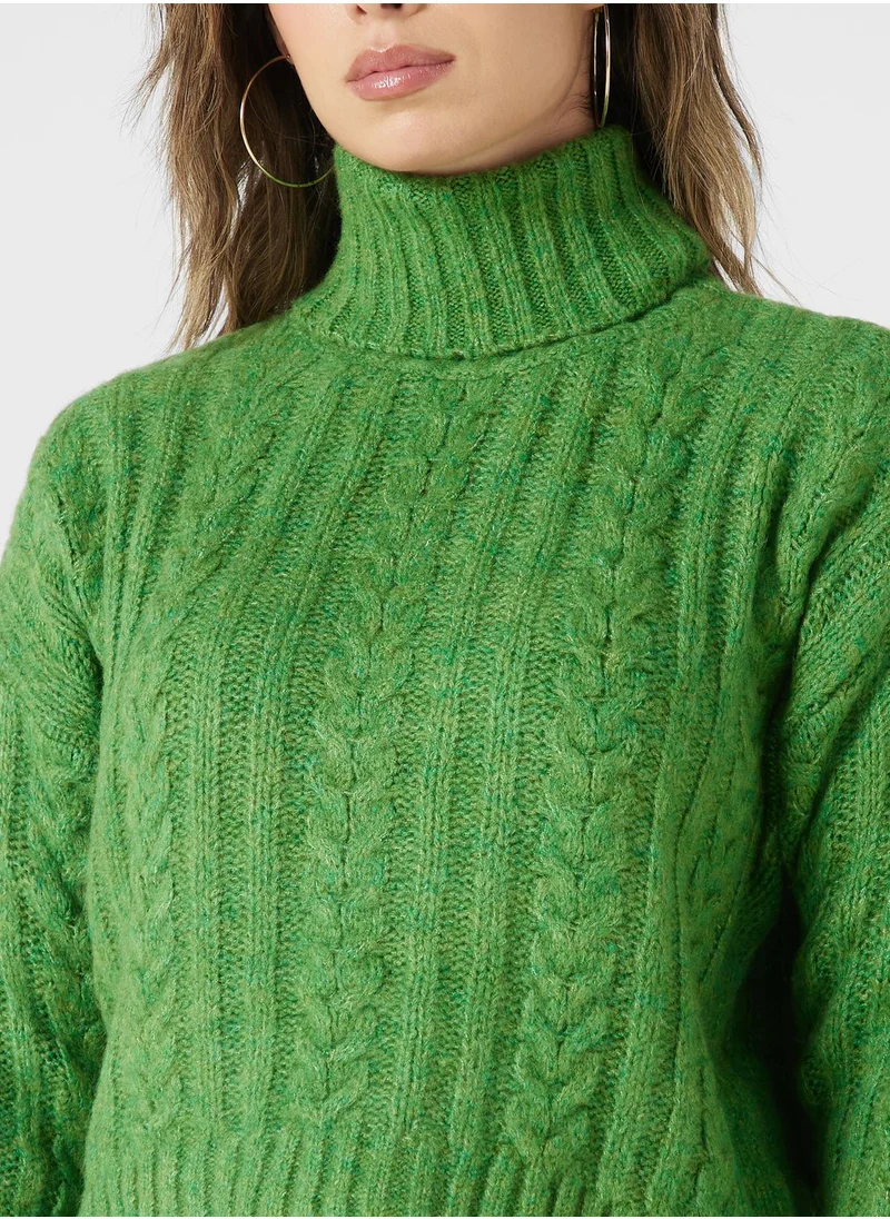 جينجر High Neck Cable Knit Sweater