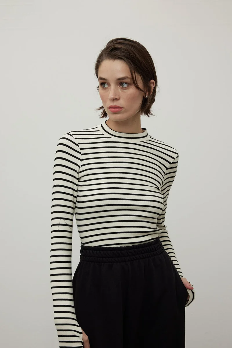 Manuka Finger-Slot Striped Body Black