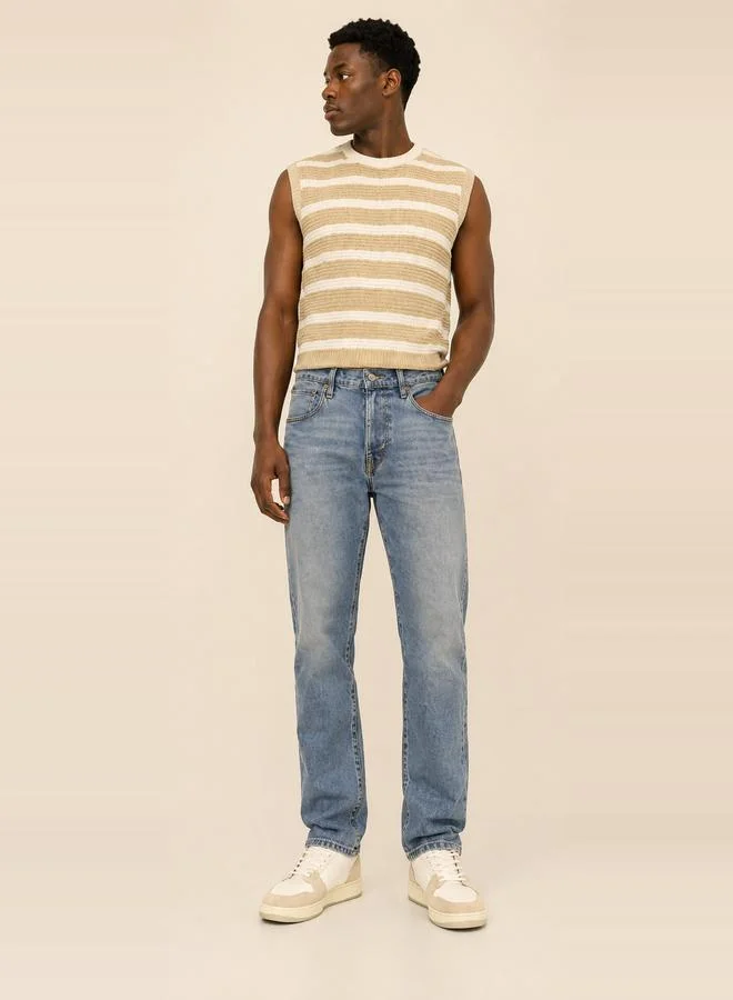 تايك تو Men Straight Fit Mid Rise Jeans By Falcon