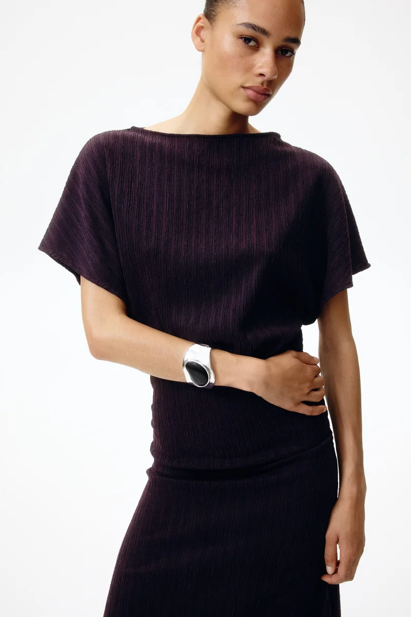 Crinkled butterfly-sleeved dress