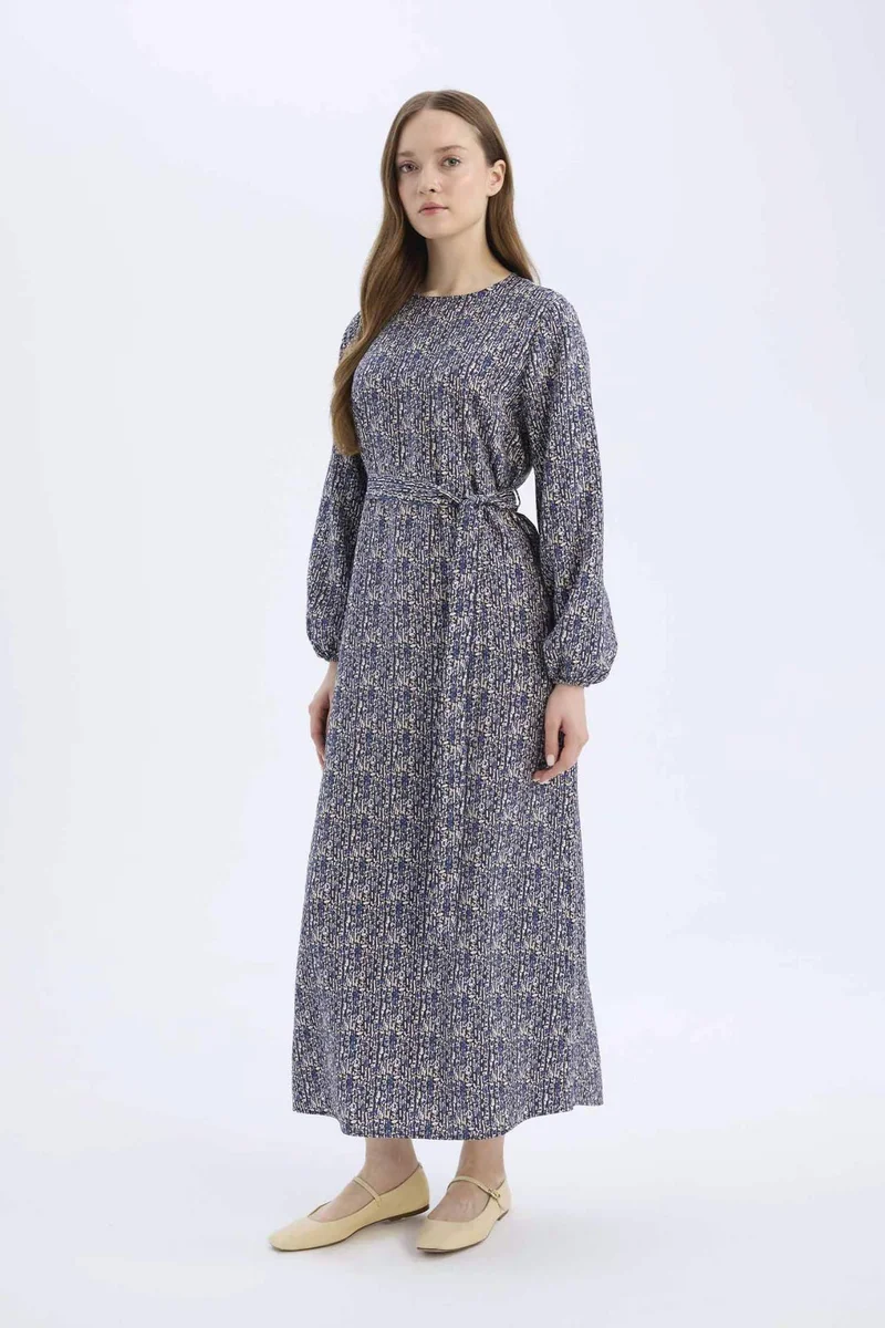ديفاكتو Regular Fit Crew Neck Patterned Belted Maxi Dress