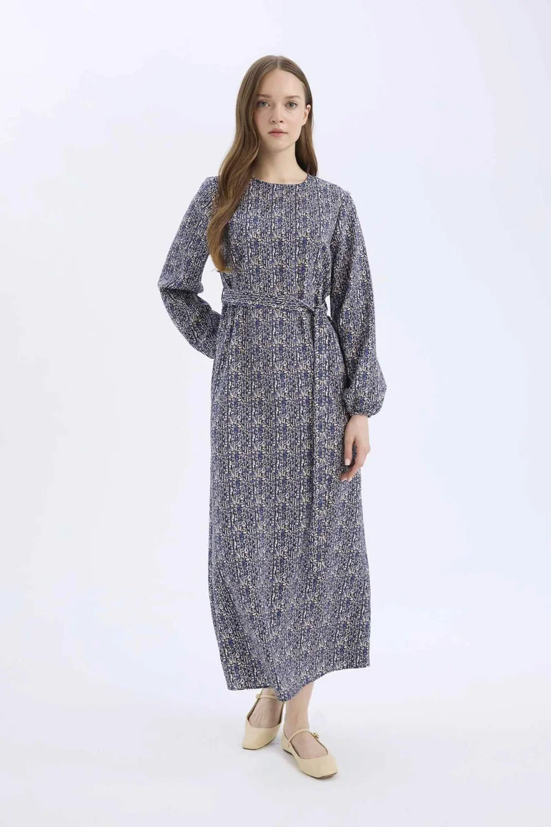 ديفاكتو Regular Fit Crew Neck Patterned Belted Maxi Dress