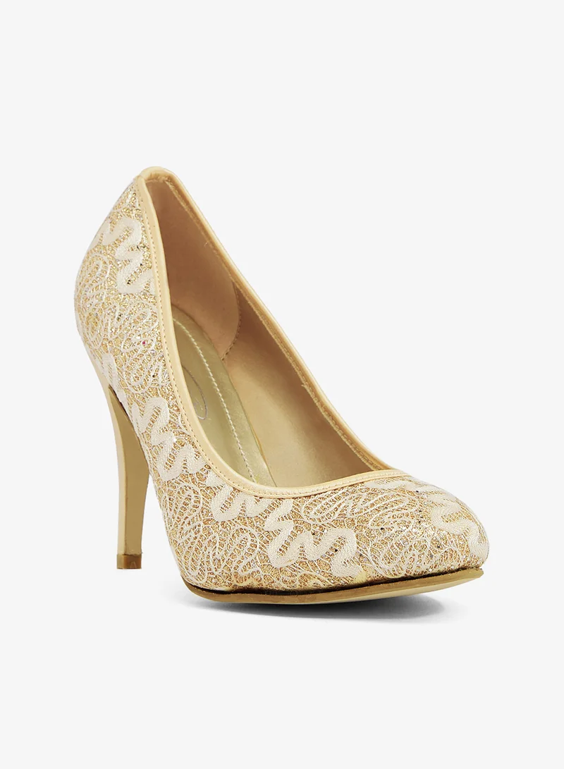 Spot-On Heeled Pump