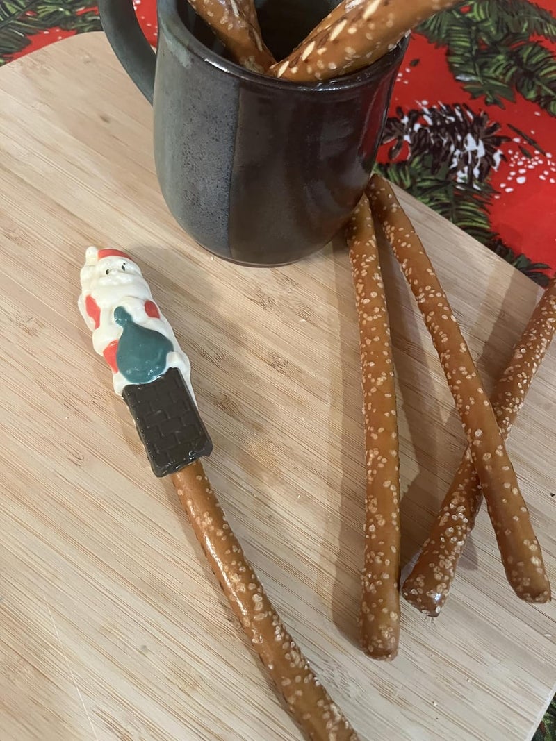 CANDISLE Santa Pretzel Shaped Lollipop Mold - Image 3
