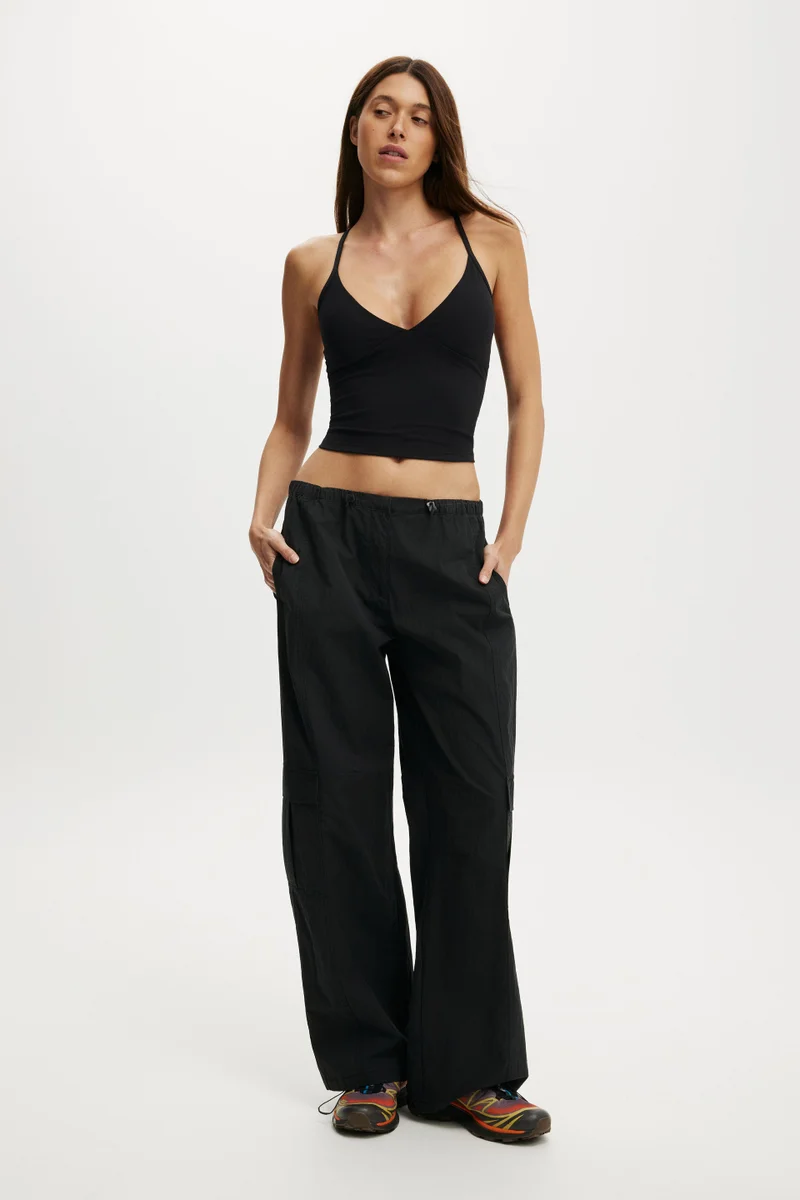 WOVEN POCKET PANT