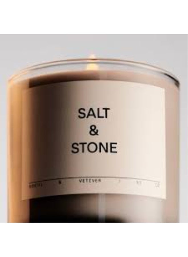 SALT & STONE Candle - Santal & Vetiver 240g - Image 2