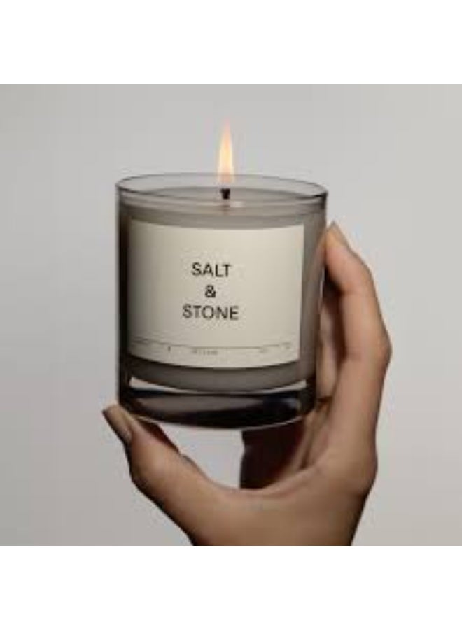 SALT & STONE Candle - Santal & Vetiver 240g - Image 1