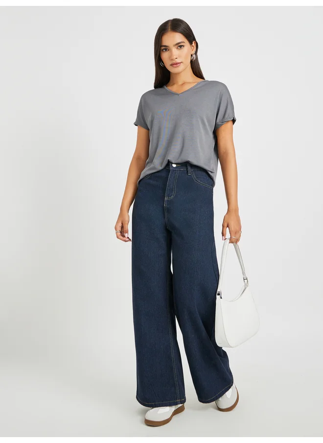 ستايلي Styli Solid Regular Fit V-Neck T-Shirt