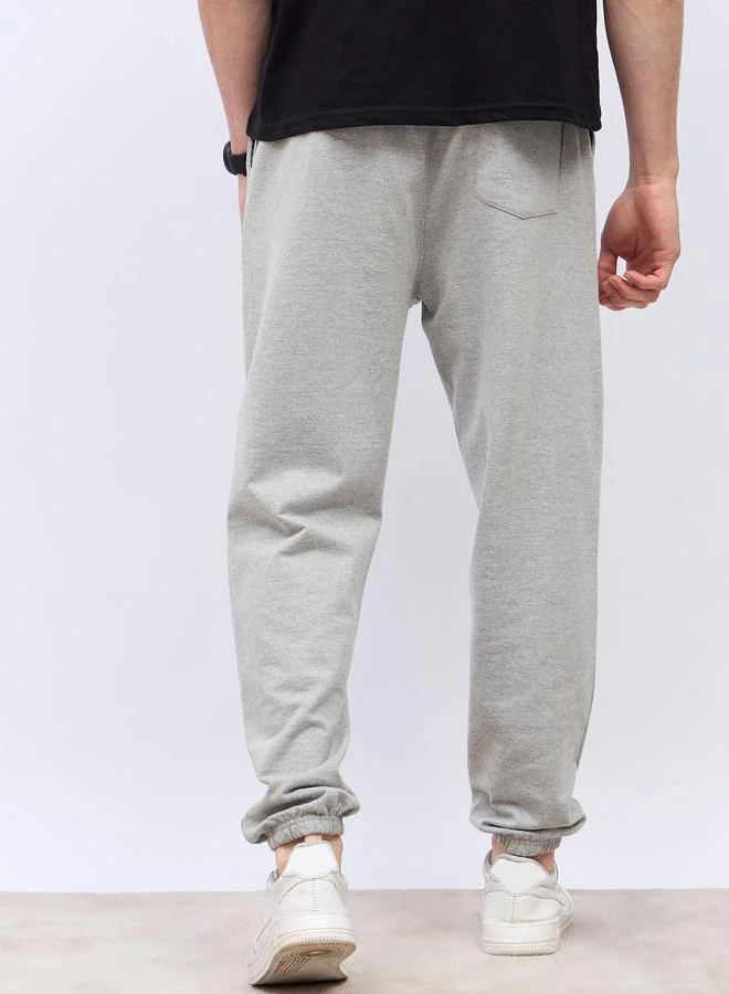 Styli Styli Men Grey Plain Thigh Placement print Oversize fit Joggers