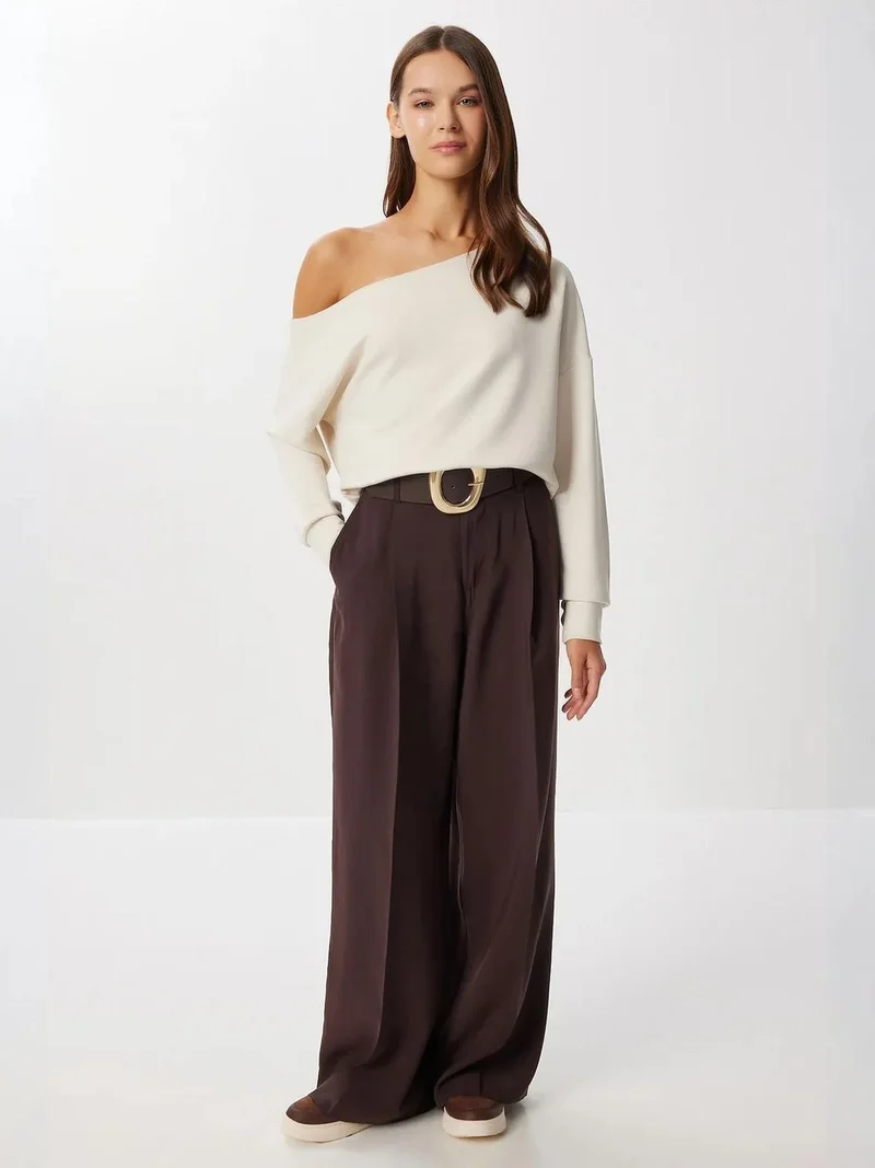 إسطنبول الساحرة ISTANBUL Asymmetrical Collar Loose Fit Blouse