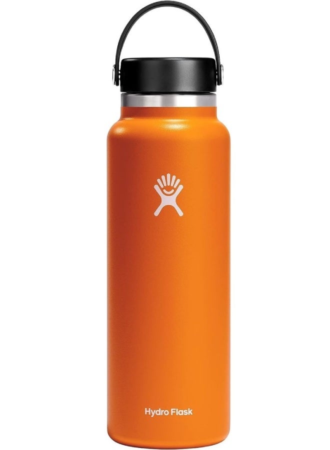 هايدرو فلاسك قارورة مياه من الفولاذ المقاوم للصدأ بفتحة واسعة وغطاء مرن - 1182 مل (40 أونصة) | قارورة مياه معزولة ومقاومة للتسرب ومتينة من TempShield للمشروبات الساخنة والباردة، برتقالية