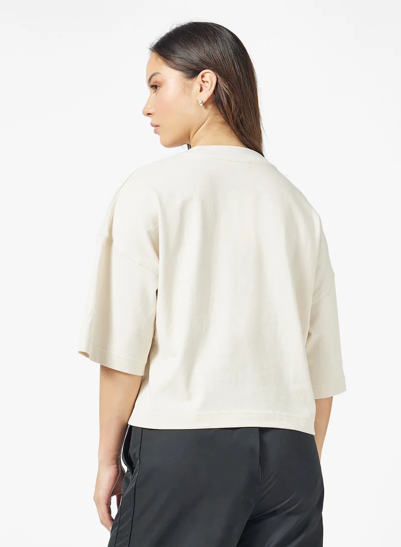 PUMA Essential Oversized Graphic T-Shirt