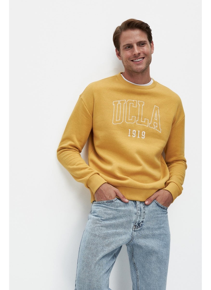 Sandhill Yellow Crew Neck Embroidered Loose Fit Men's Sweatshirt - pzsku/Z1162F1FA1CEDA56EFFCCZ/45/_/1730477536/56b2d4e6-088b-4f60-99e4-d5df17a510ff