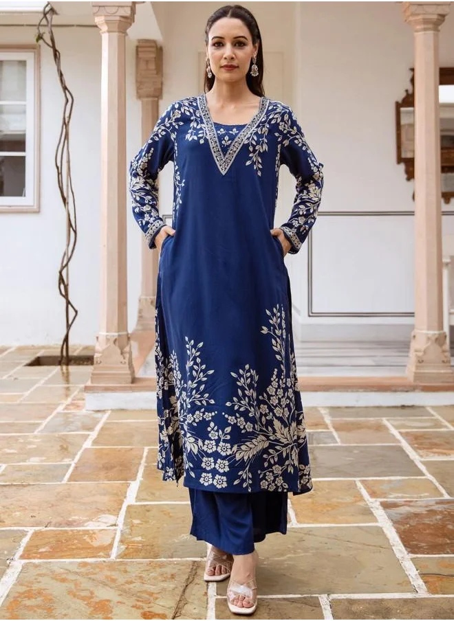 آي شين Mid Rise Women Royal Blue Rayon Kurta Set with Embroidered pattern Tunic and Palazzo features a Round neckline and Three-Fourth Sleeve secured with Elastic closure and styled in Straight Fit ideal for Festive moments — perfect for fashion-forward occasions.