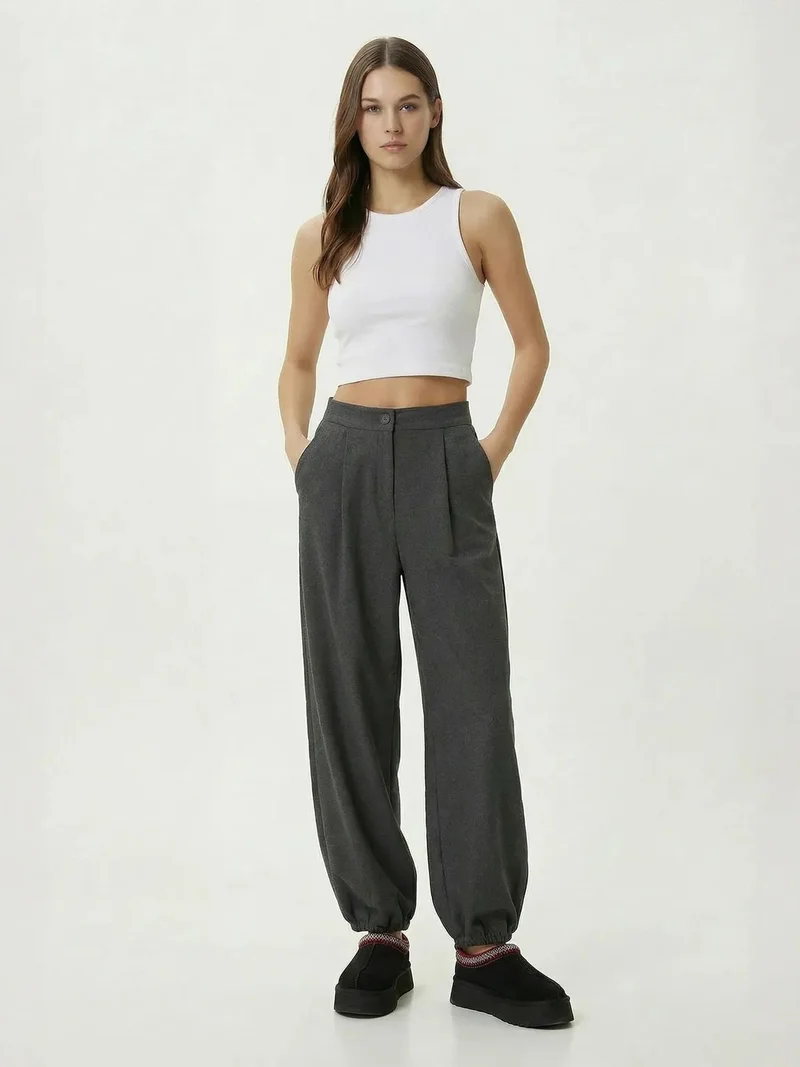 السعادة في إسطنبول ISTANBUL High Waist Pleated Salwar Pants