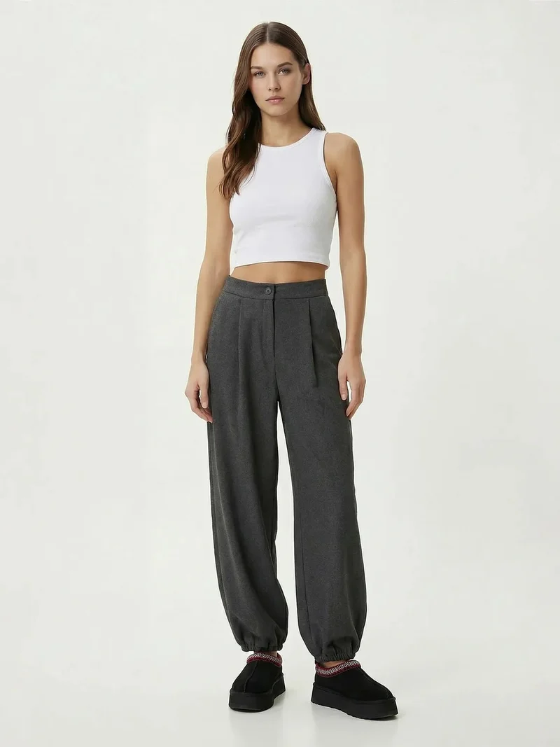 السعادة في إسطنبول ISTANBUL High Waist Pleated Salwar Pants