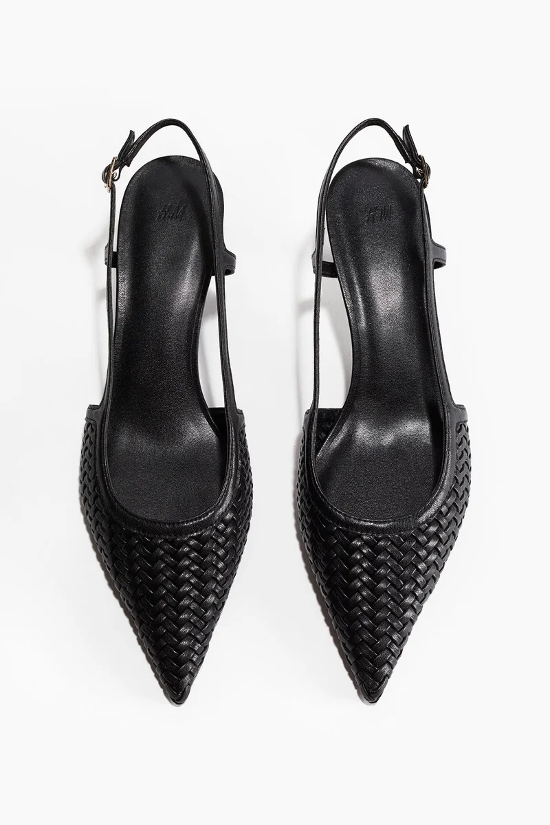 اتش اند ام حذاء كورت مضفر