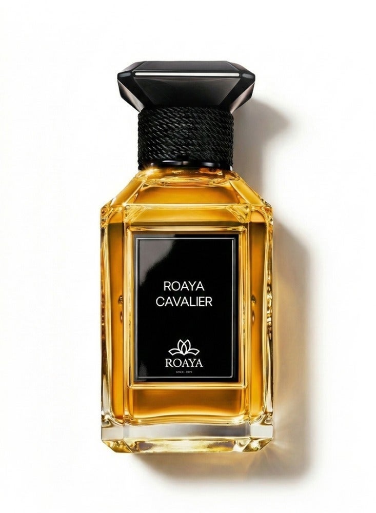 رؤيا عطر ROAYA CAVALIER عطر مخملي دافئ مزيج الفانيلا الدافئة مع الجلد السويدي ولمسة بودرية بعطر فاخر وأنيق – 100 مل - Image 1