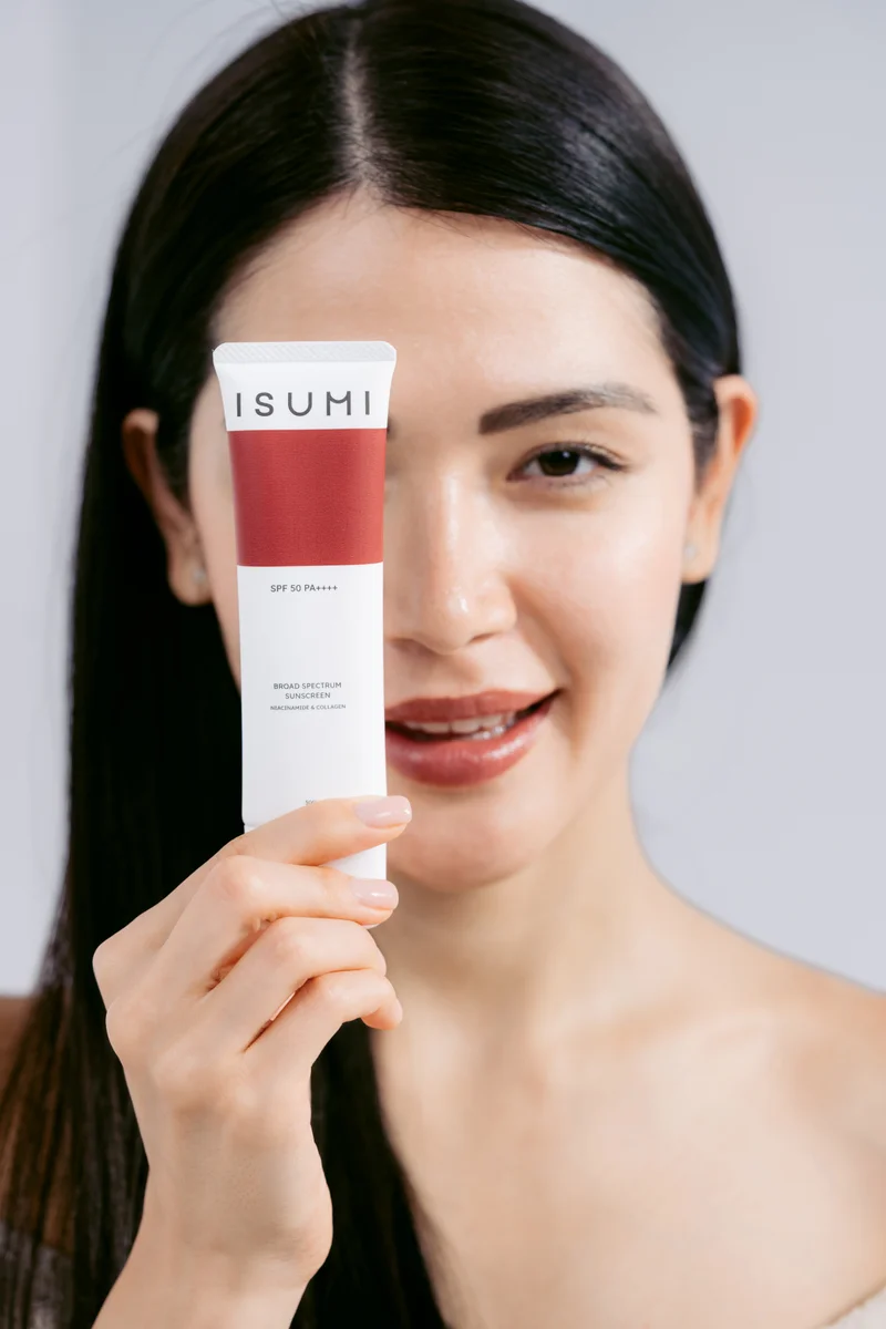 Isumi  ISUMI Broad Spectrum Sunscreen SPF 50 PA++++ - 50g  | Best Price UAE