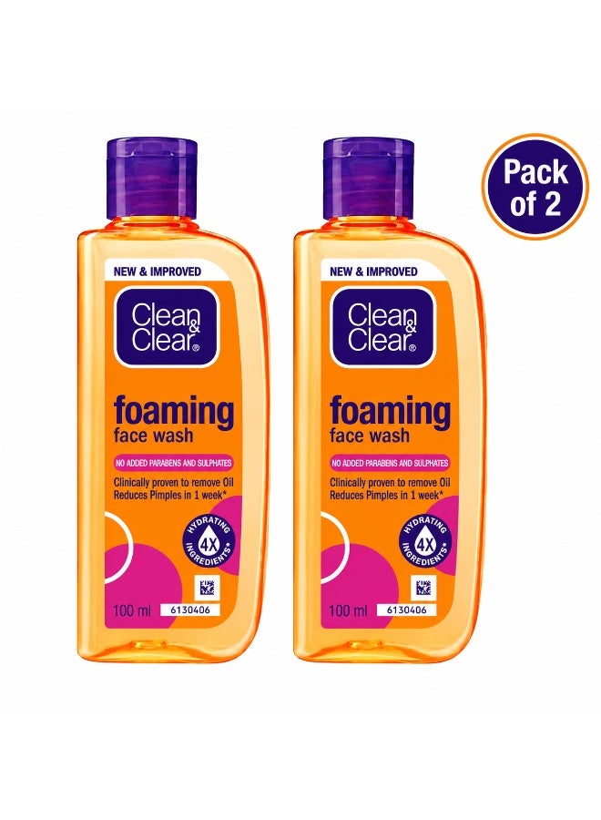 Clean & Clear Foaming Face Wash, Oil-Free Daily Facial Cleanser for Oily Skin, Removes Excess Oil & Helps Reduce Pimples, 100ml x 2 Pack