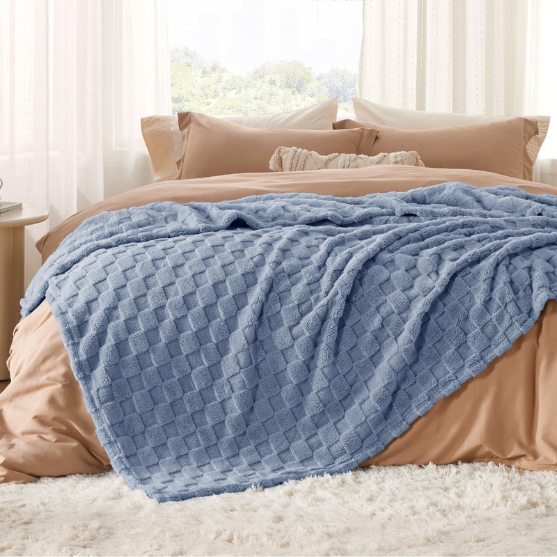 Bedsure GentleSoft Blankets Queen Size for Bed - Super Soft Cozy Blanket for Kids Girls, Large Fuzzy Fleece Throw for Bedroom Decor, Ashley Blue, 90x90 Inches - Image 5