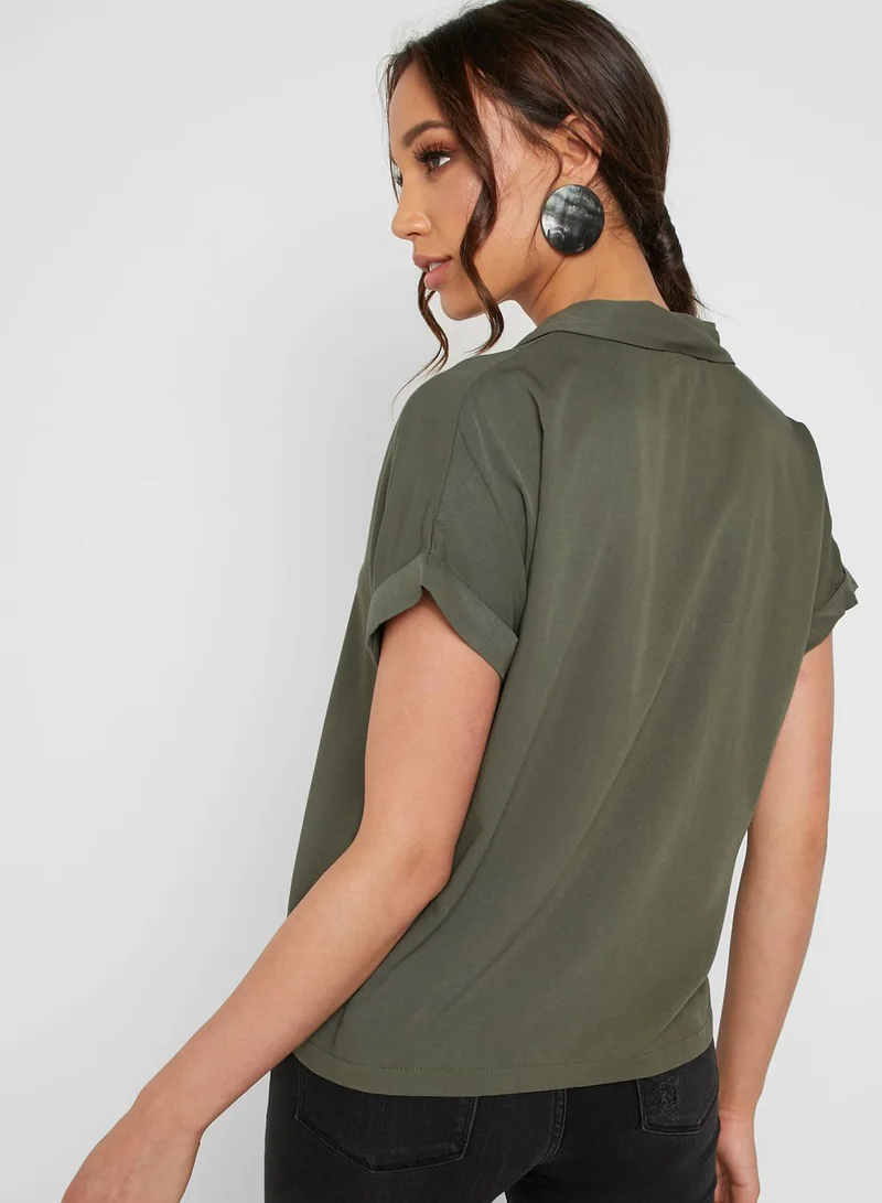 Jacqueline de Yong Notched Collar Short Sleeve Shirt
