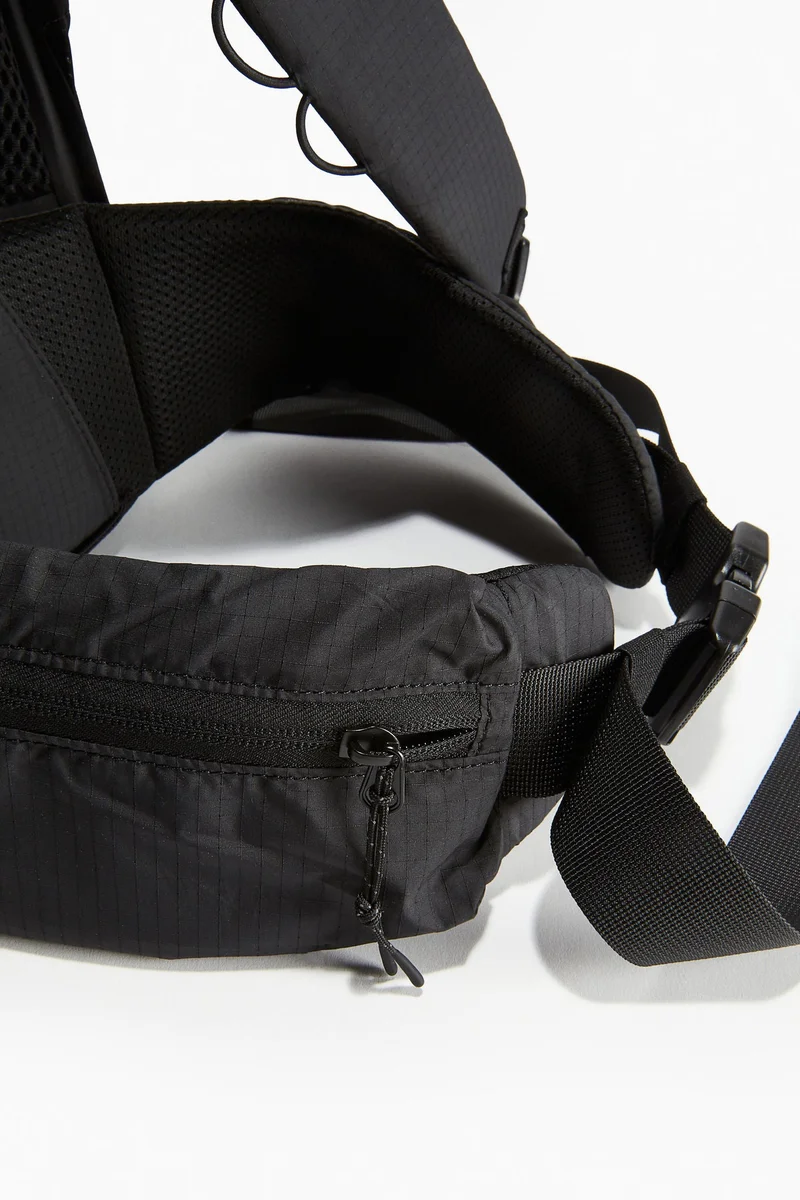 H&M Water-repellent hiking backpack