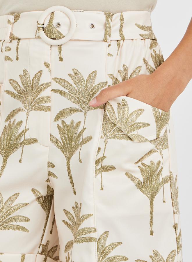 Styli Floral Print Mid Rise Shorts with Pockets - Image 3