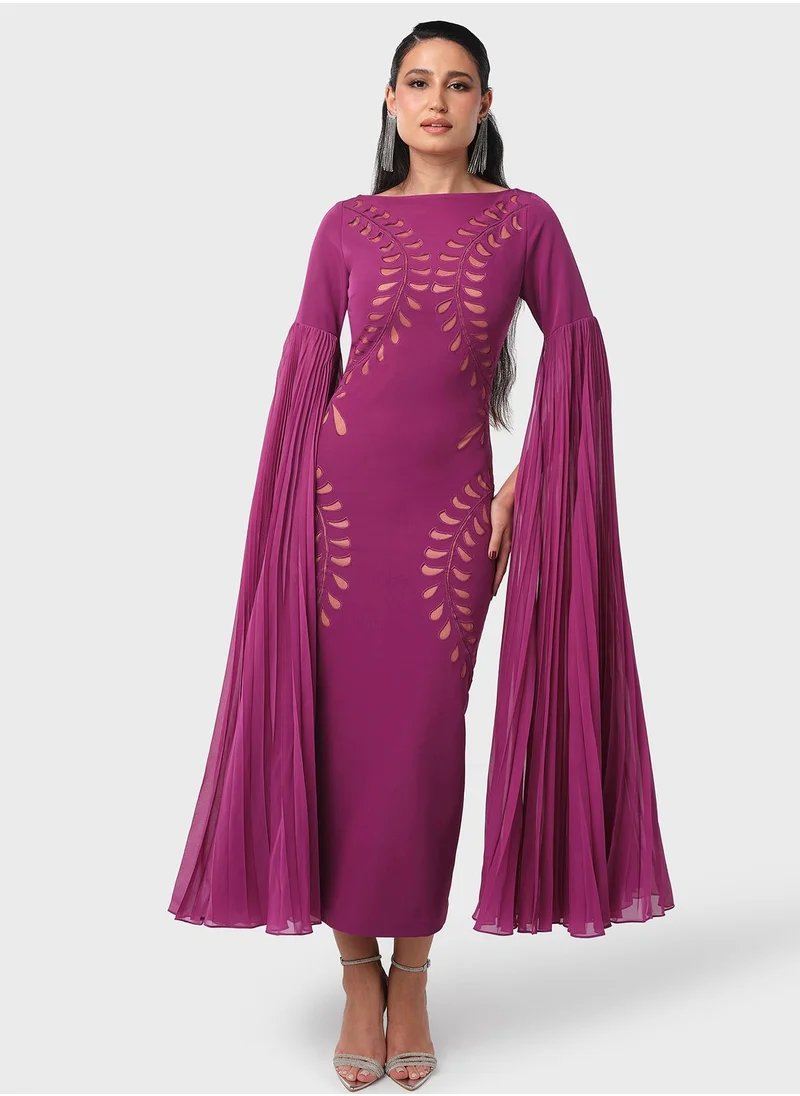 Threadz by Ajooni Pleated Sleeve Dress