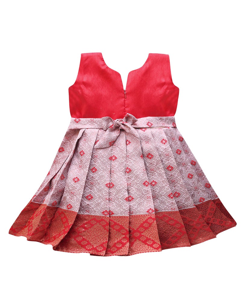 Suzvan South Indian Traditional Embroidery Pattu Pavadai Jacquard Silk Lehenga Choli (Red & White, 1-2 Years) - Image 2