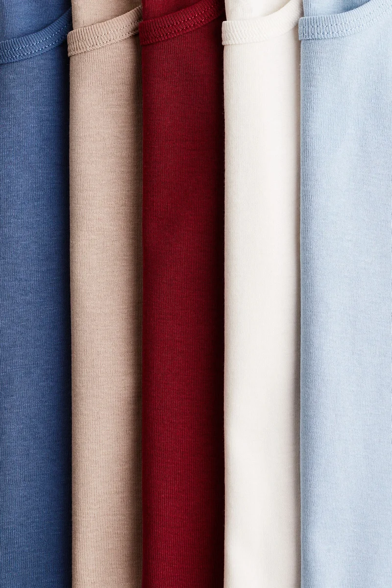 اتش اند ام بلوزة بدون أكمام من القطن عبوة من 5 قطع