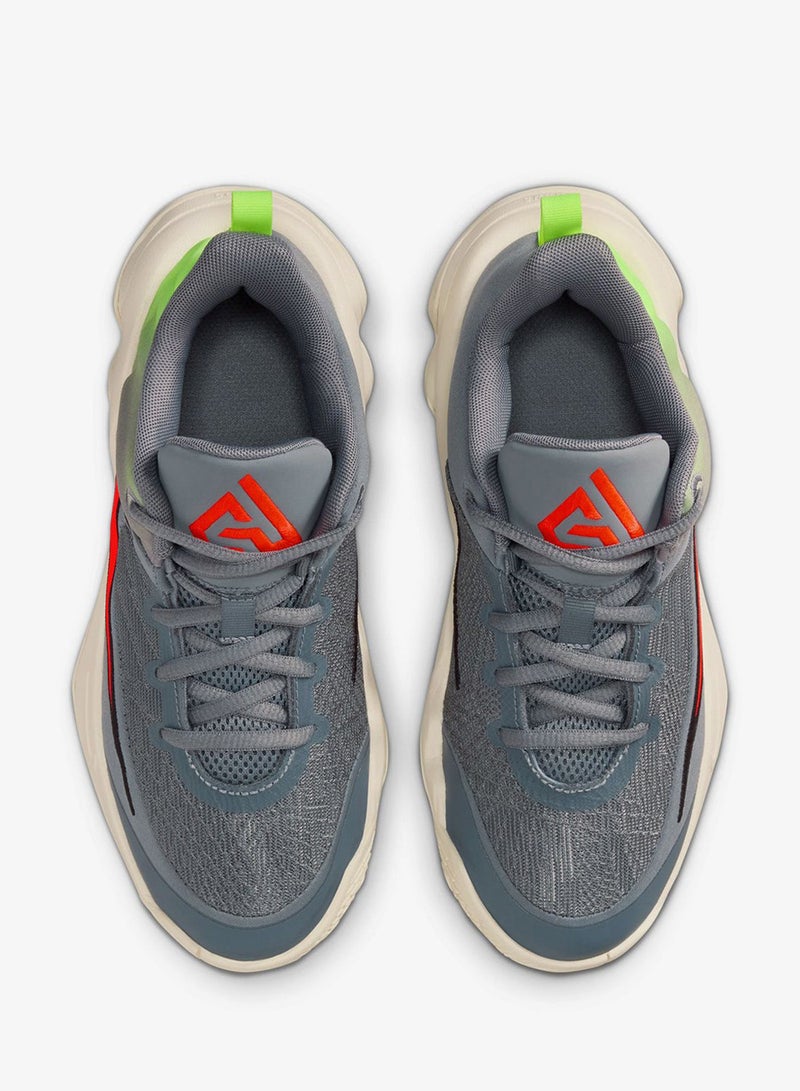 Nike Youth Giannis Immortality 4 Gs - Image 5