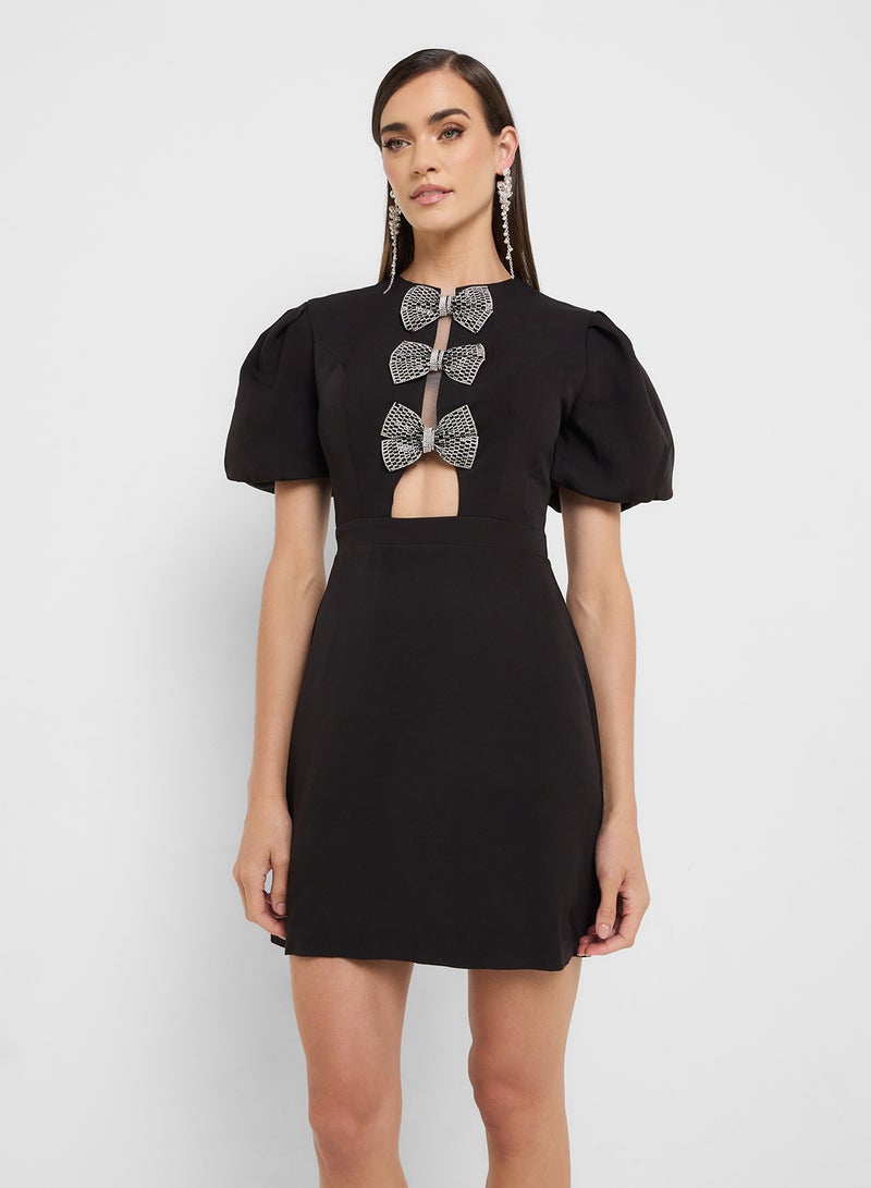 Éclat Luxe eclat luxe puff sleeves dress with diamante bow detail - Image 1