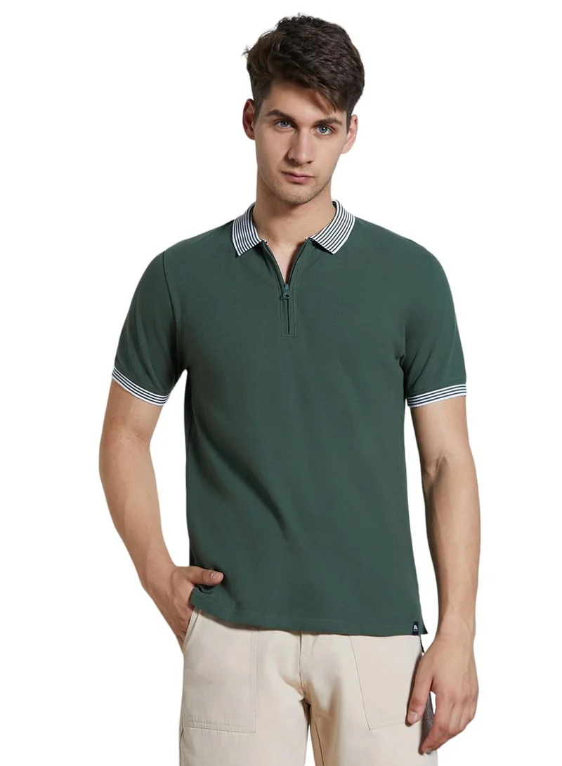 Dennis Lingo Men's Green Cotton Blend Solid Pattern Regular Fit T-Shirt