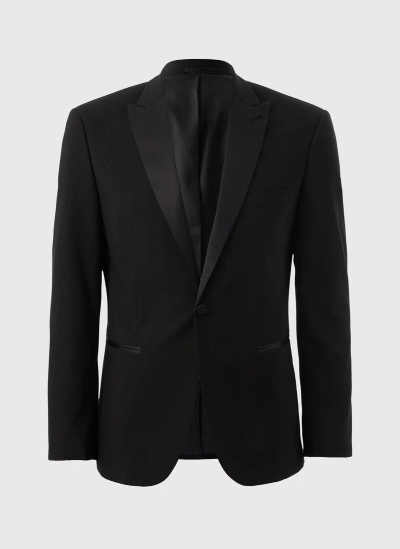 Matalan Taylor & Wright White Regular Fit Tuxedo Shirt & Bow Tie Set