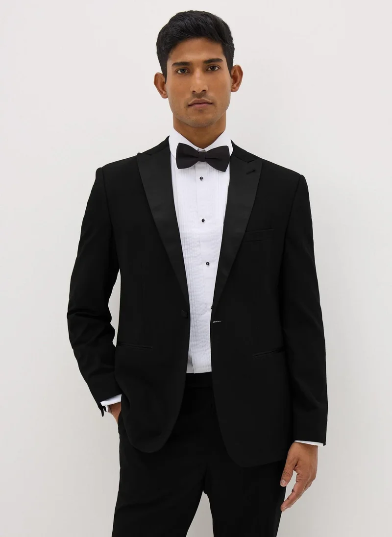 Matalan Taylor & Wright White Regular Fit Tuxedo Shirt & Bow Tie Set