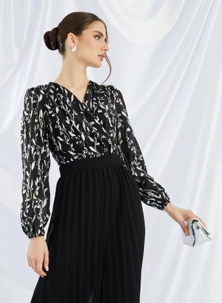 Styli Floral Print Pleated Wide Leg Jumpsuit - pzsku/Z1181DEE6B43FB34AF574Z/45/1750083582/772618bc-1447-4dab-a2cf-56fedbad8e32