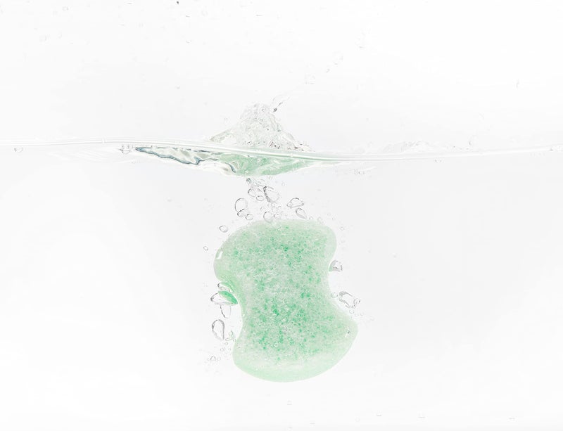 spongeables Spongables Pedi Scrub Foot Exfoliating 20+ Wash Sponge, Green Apple, 1 Count - Image 4