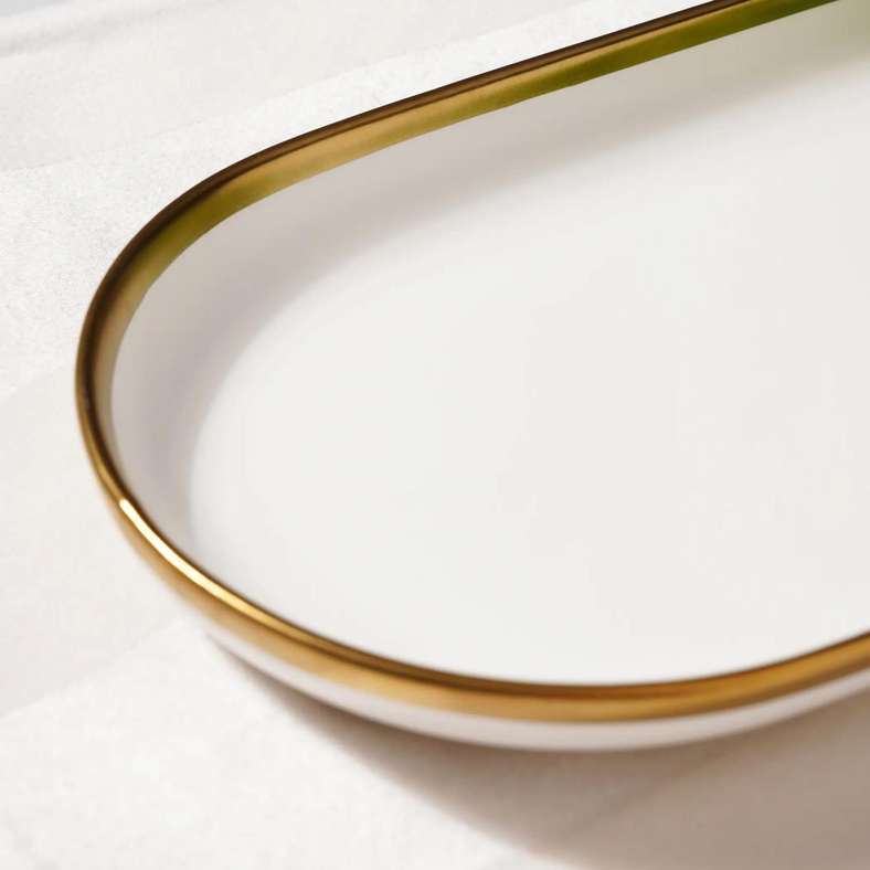 Pan Home طبق ريجالي oval 30x17x3 سم - أبيض وذهبي - Image 2