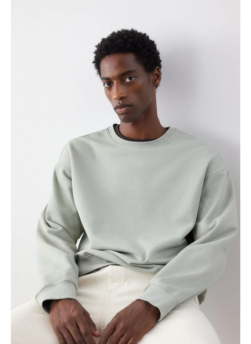 H&M Relaxed Fit Sweatshirt