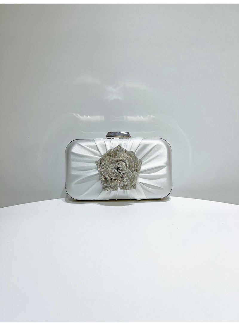 Mark Fairwhale New Fashionable Handbag For Dinner Parties  - Image 3