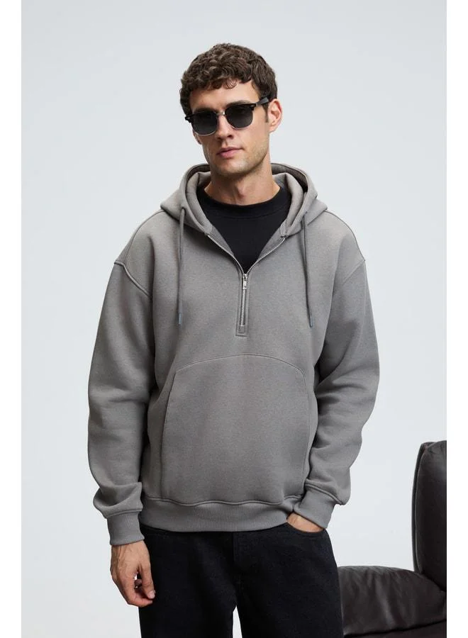 Grimelange JUSTUS Men's Hooded Sweatshirt with Kangaroo Pocket, Zipper, Collar, Dark Gray.