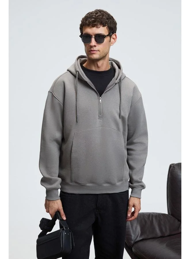 Grimelange JUSTUS Men's Hooded Sweatshirt with Kangaroo Pocket, Zipper, Collar, Dark Gray.