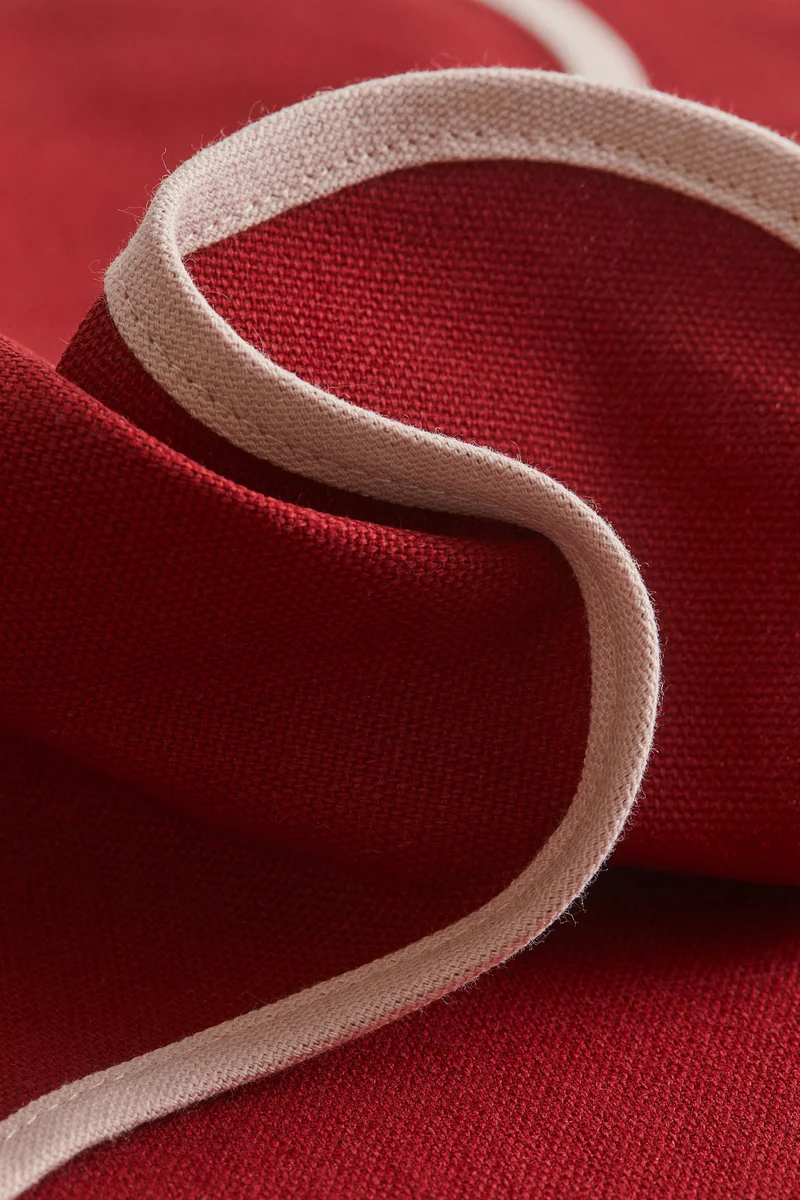 اتش اند ام قواعد للصحون بحواف صدفية - عبوة من قطعتين