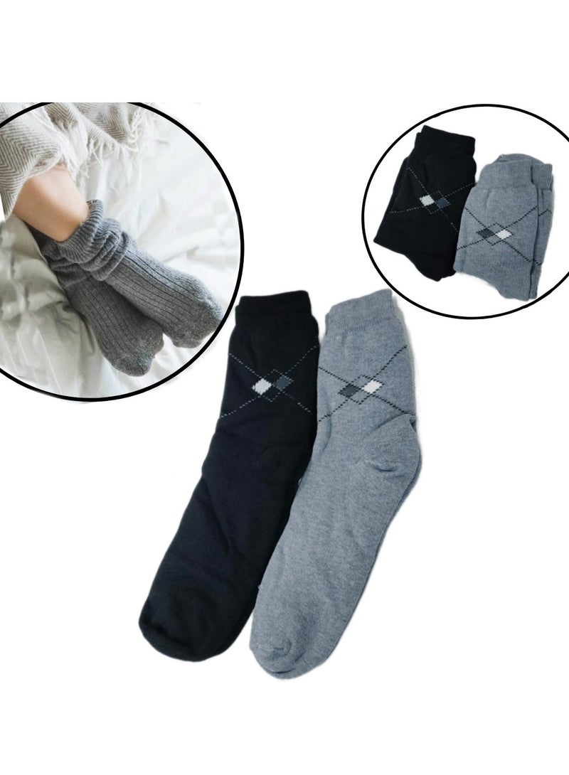 2 Pairs of socks, The warmest socks for cold feet: Heat up your winter adventure  - Image 1