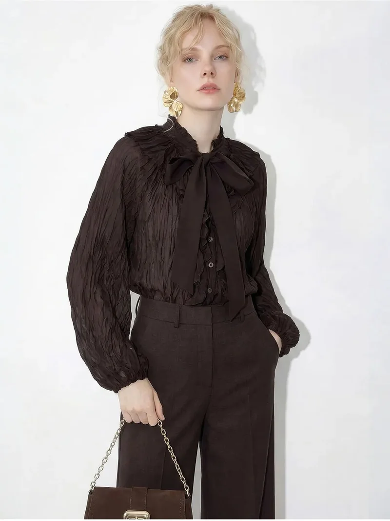 بيانكو لوتشي LUCCI Button-Up Crepe Blouse with Bow Detail