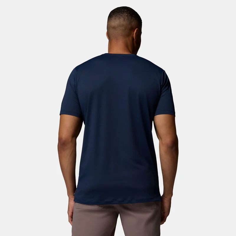 كولومبيا Men's Tech Trail Utility Hiking T-Shirt