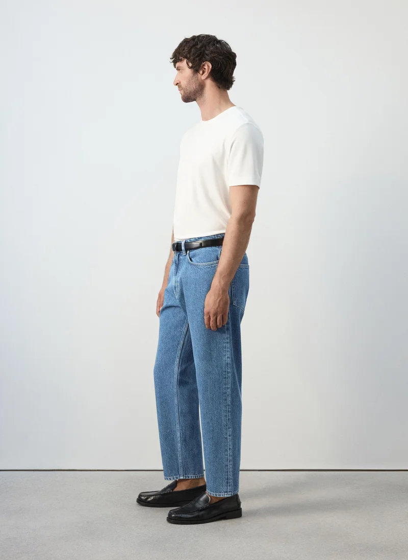 Mango Man TO-TEJANO OSCURO Sammy Cropped Carrot Fit Jeans for Men | Best Price UAE