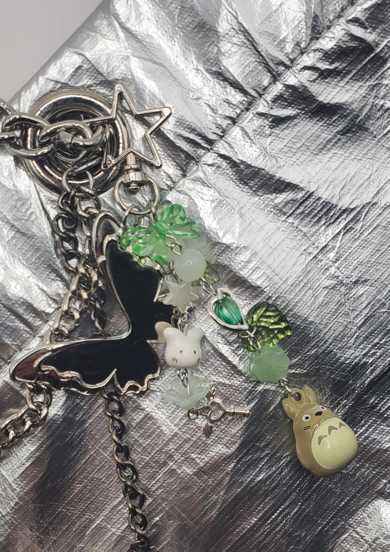 Safe Zone Playpen Cute Keychain, Kitty Cat Otter Decor Gifts for Animal & Anime Lovers, Y2K Heart Bow Pendant, Women Girls Kawaii Bag Charm (Anime) - Image 4