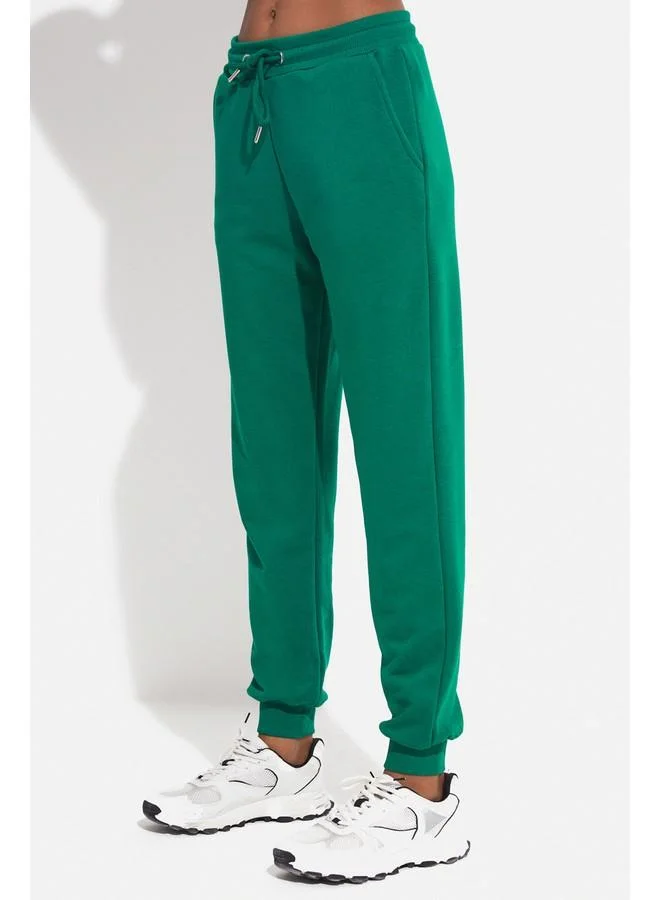 JUNE June Women Relaxed Fit Ribbed Leg Basic Sweatpant Green